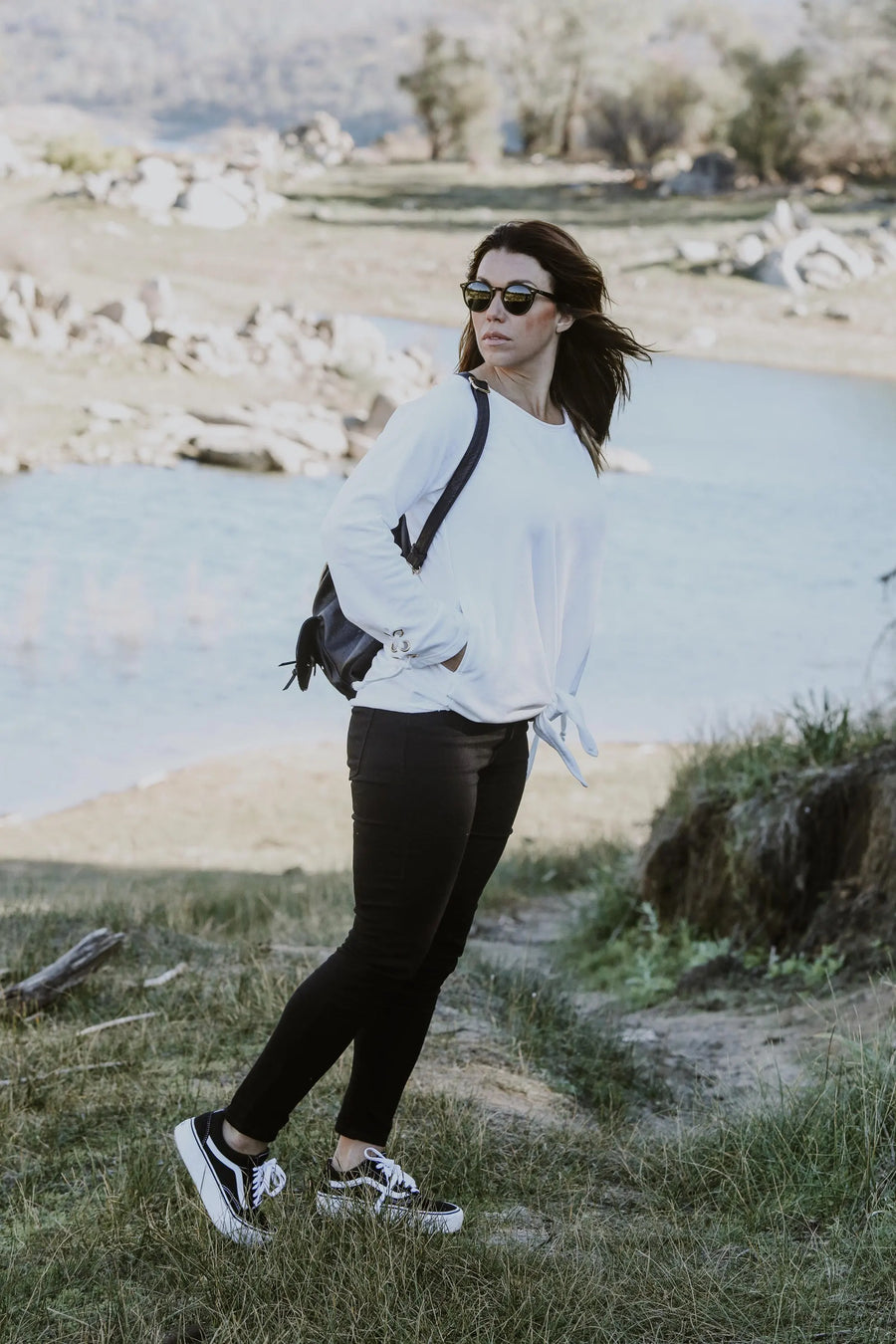 Knotted sweatshirt discount
